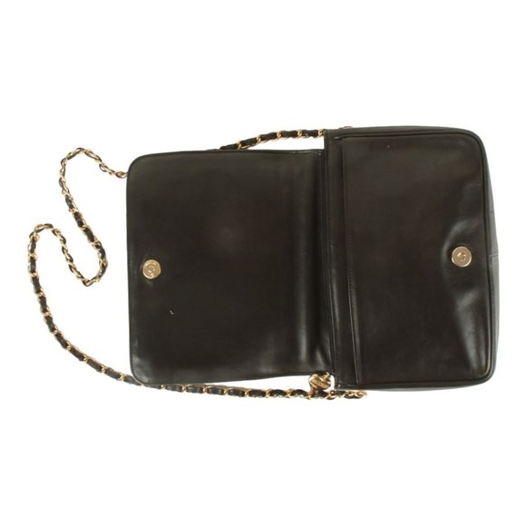 Authenticity Guaranteed Vintage Moschino heart shape chain strap Shoulder Bag - Picture 3 of 15